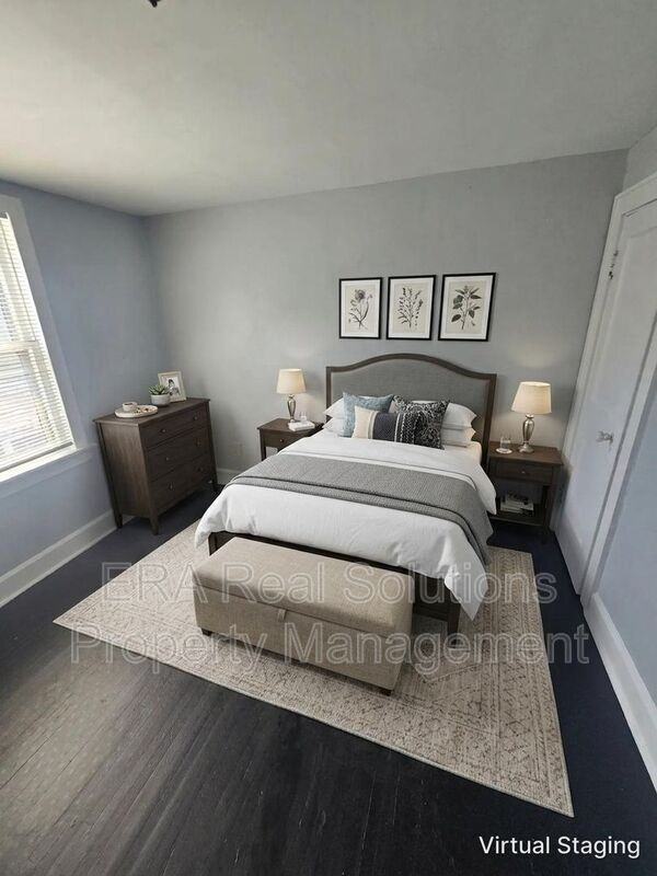 1557 Brooks Ave - Photo 5 of 13