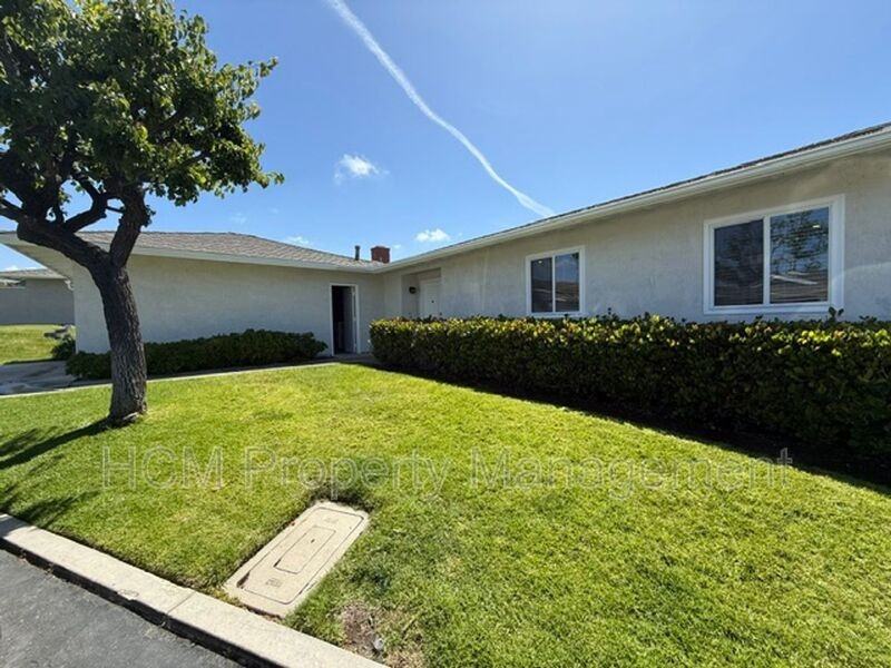 3328 Paseo Halcon - Photo 3 of 31