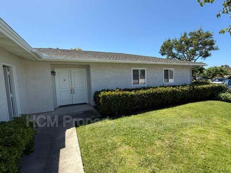 3328 Paseo Halcon - Photo 4 of 31