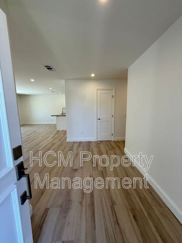 3328 Paseo Halcon - Photo 6 of 31