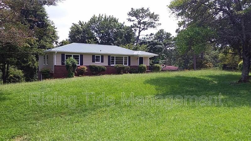 7001 Rowan Rd - Photo 2 of 27