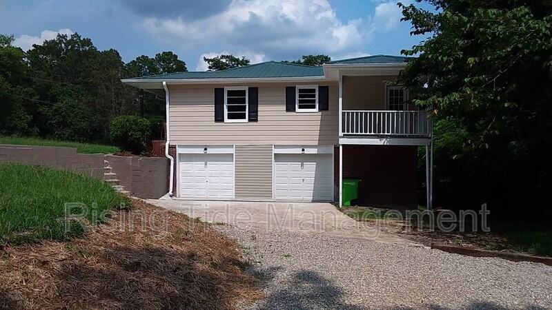 7001 Rowan Rd - Photo 3 of 27