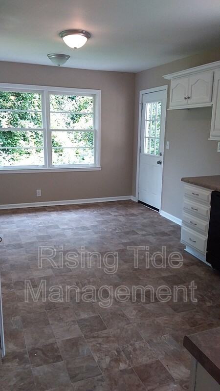 7001 Rowan Rd - Photo 6 of 27