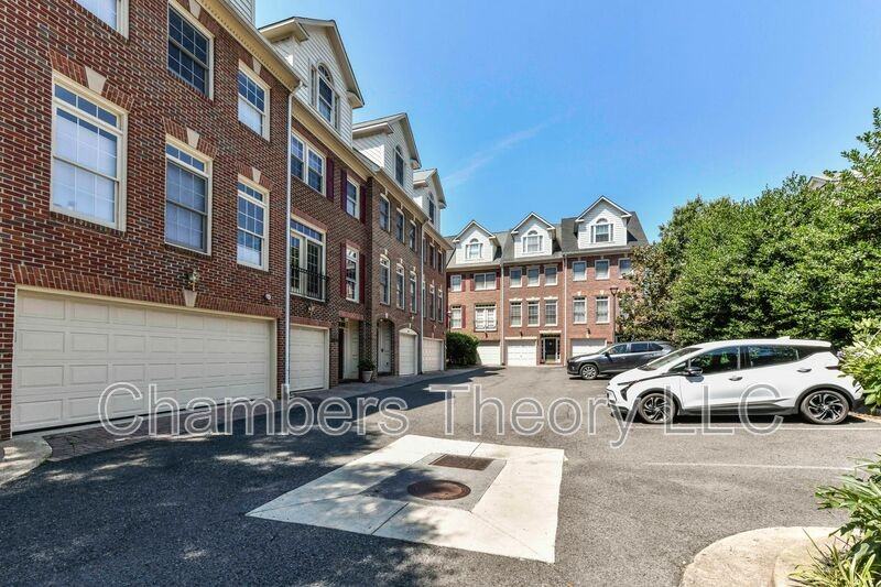 1114 - Photo 4 of 34