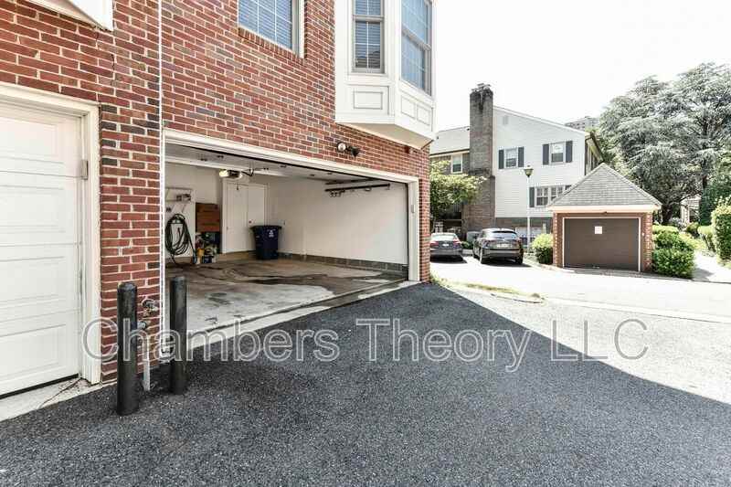 1114 - Photo 5 of 34