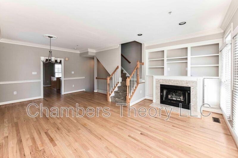 1114 - Photo 7 of 34