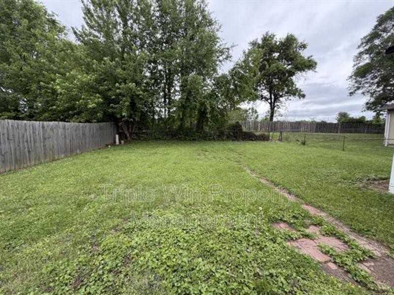 3015 Matlock Dr #3015MATLOC - Photo 4 of 25