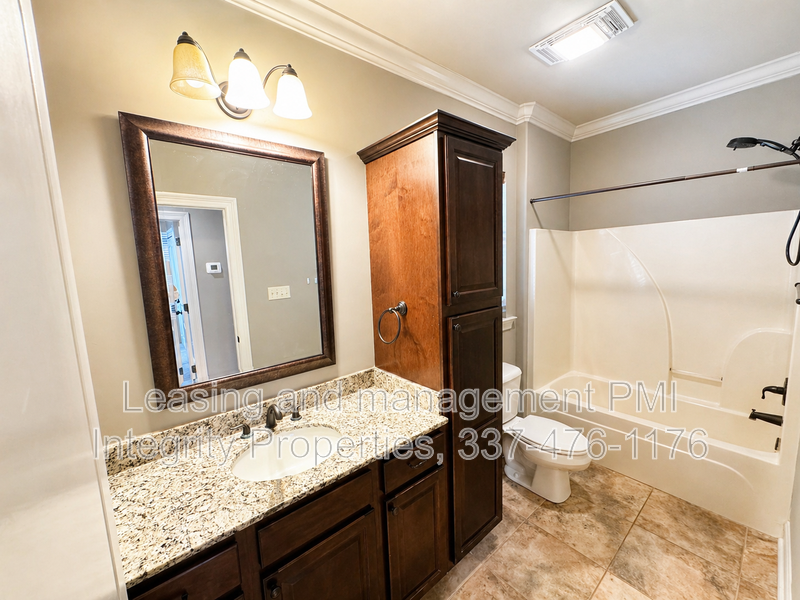110 Canton Ct - Photo 5 of 11