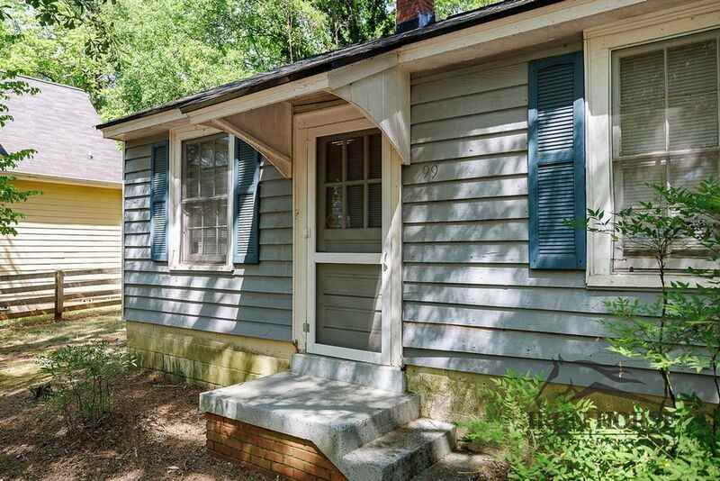 99 Hollie St - Photo 3 of 19