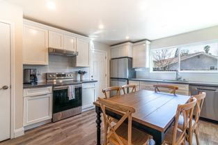 208 Vista Ct - Photo 1 of 1