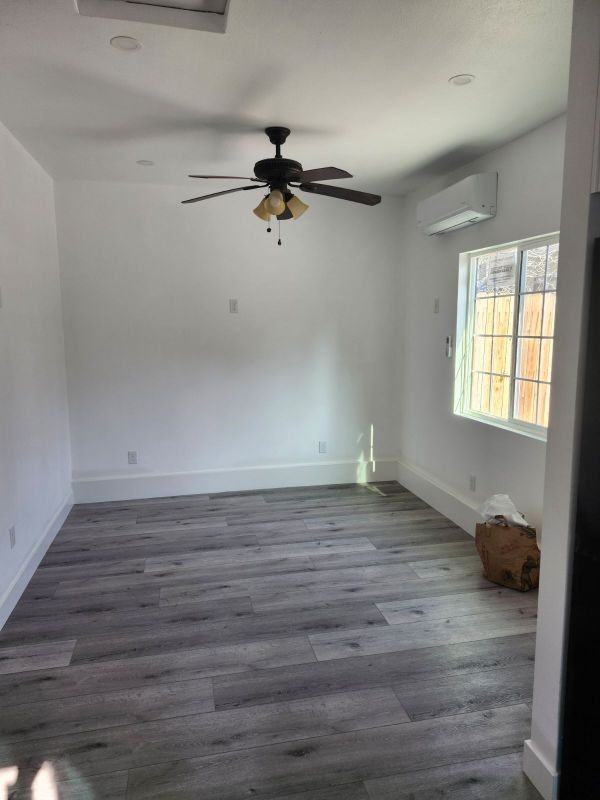 6939 Wilbur Ave - Photo 2 of 6