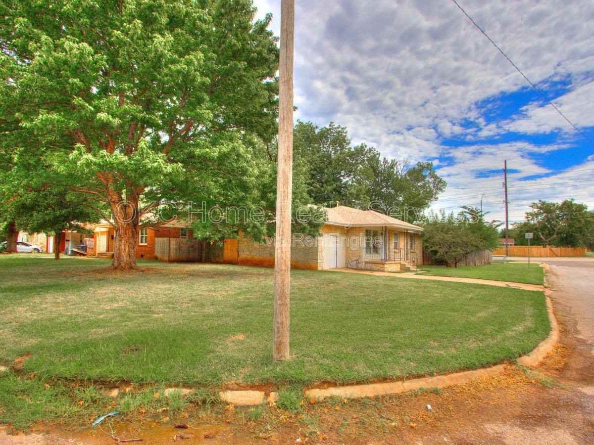 4229 Del Rd - Photo 2 of 10