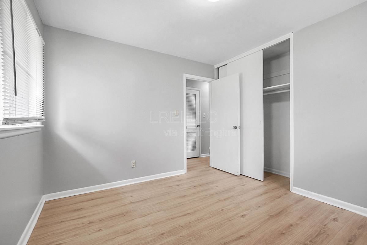 3534 Terrier Ln - Photo 7 of 8