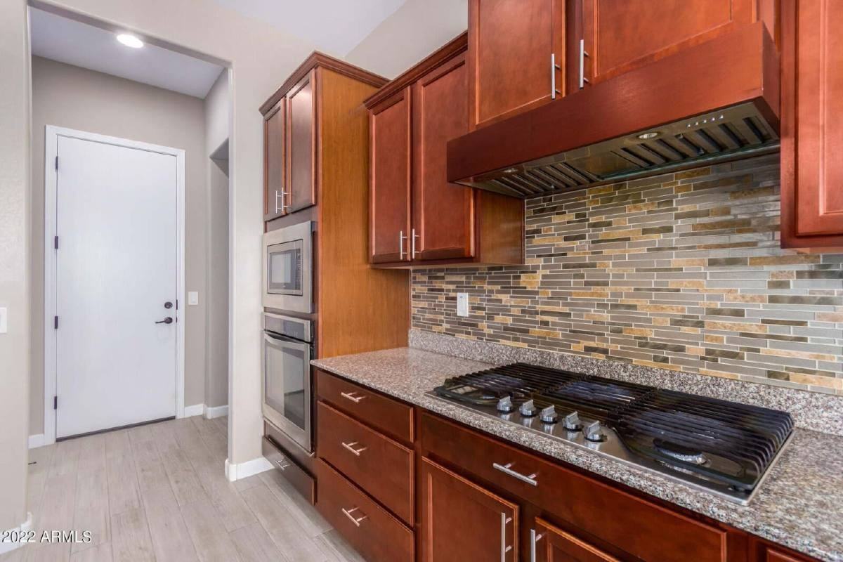 13784 W Sarano Ter - Photo 3 of 10