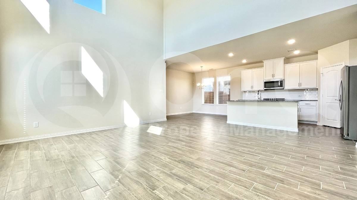 2721 Green River Rd - Photo 3 of 10
