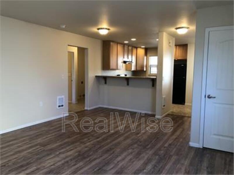 2250 Sw 21st St #14 - Photo 7 of 28