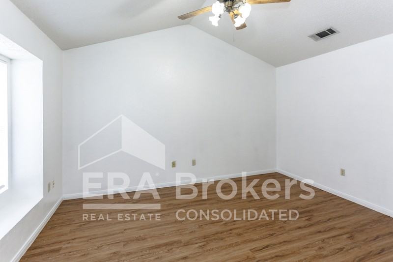 204A South Dr #A - Photo 3 of 20