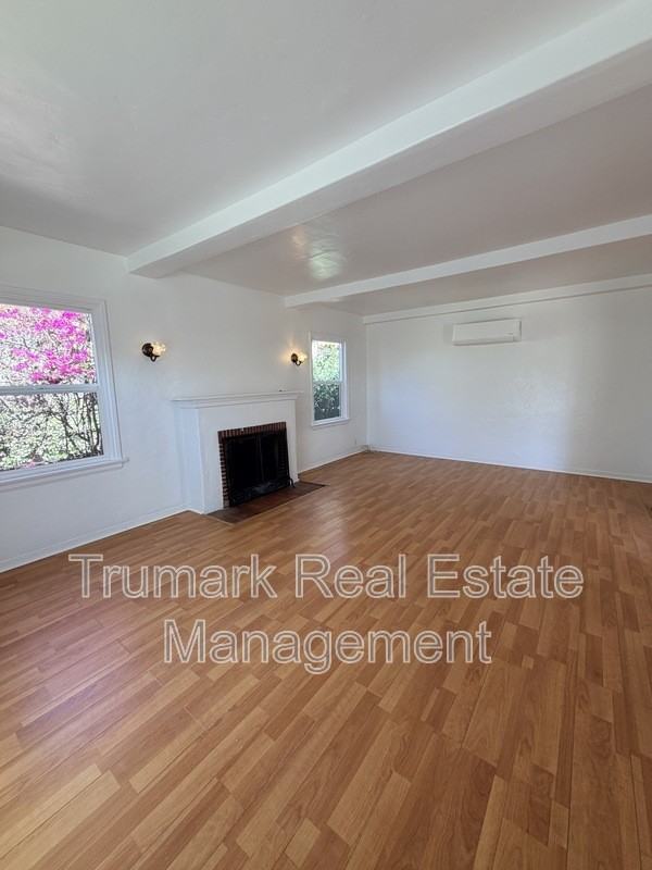 729 South St - Photo 7 of 30