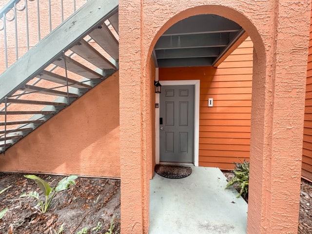 1125 Crystal Way #I - Photo 3 of 7