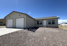 690 E Hahns Peak Ave - Photo 1 of 1