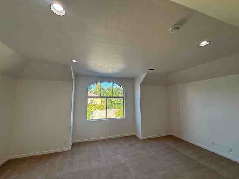 525 Orange Grove Pl - Photo 2 of 31