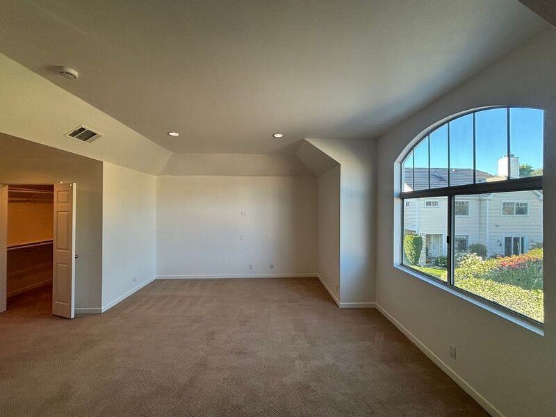 525 Orange Grove Pl - Photo 4 of 31