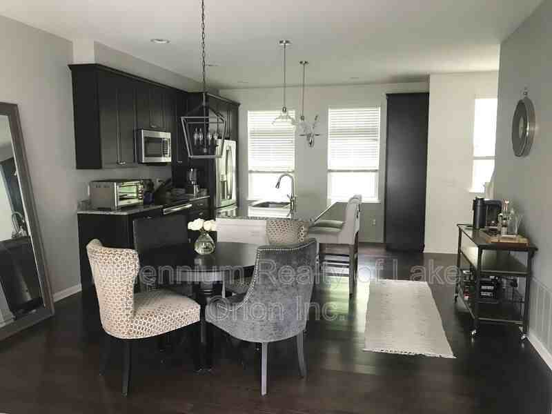 1061 N Sherman Dr #B - Photo 4 of 14