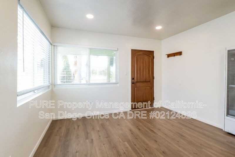 4134 1/2 32nd St - Photo 4 of 18