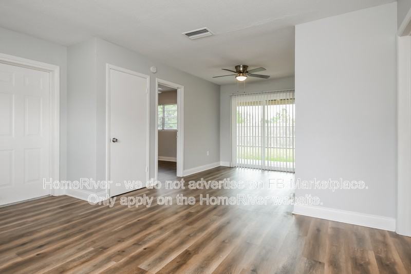 4901 Hernandes Dr - Photo 4 of 19