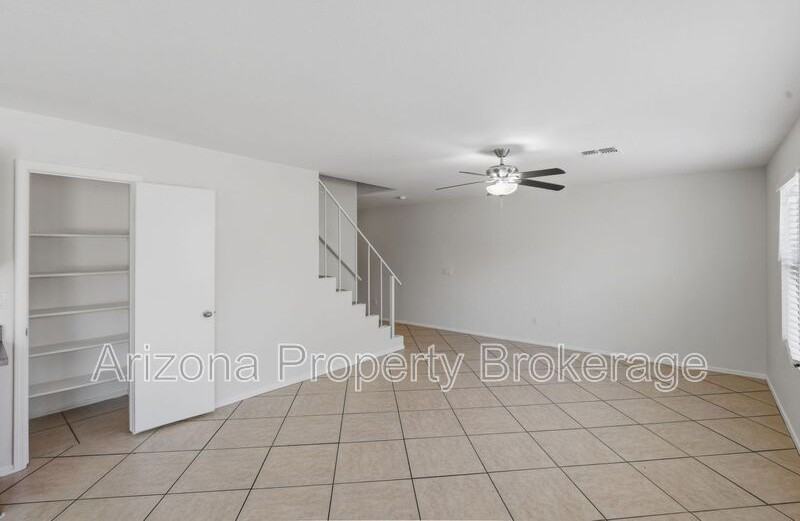 3332 S Bowman Rd - Photo 5 of 29