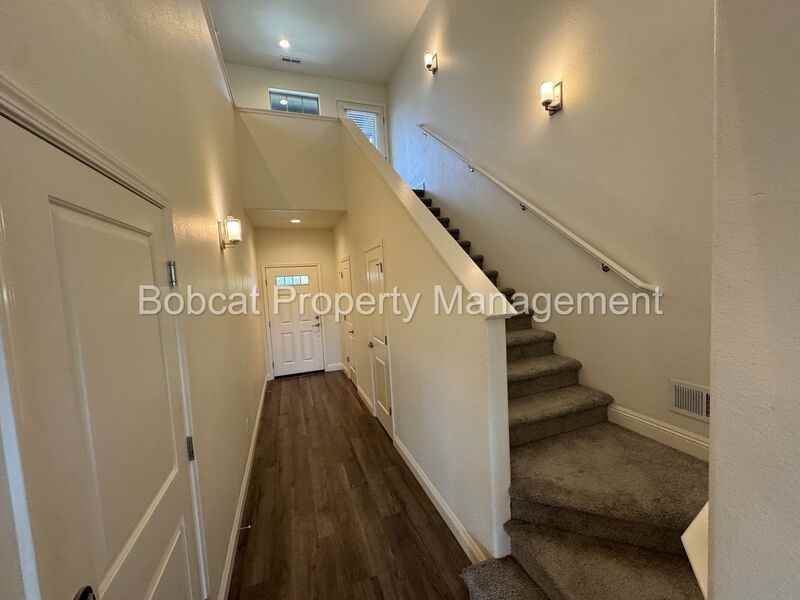 1249 Correlli Ct - Photo 4 of 27