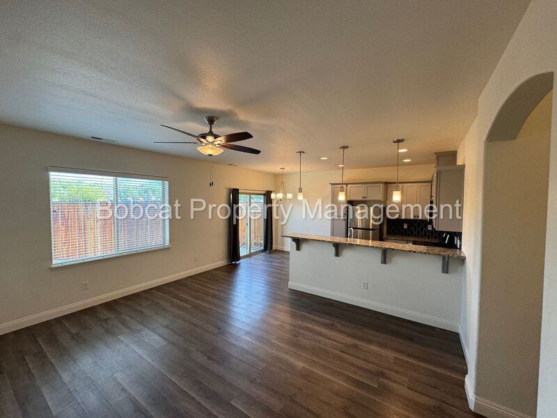 1249 Correlli Ct - Photo 5 of 27