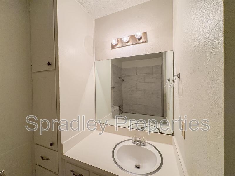 405A Cheyenne Dr - Photo 6 of 13