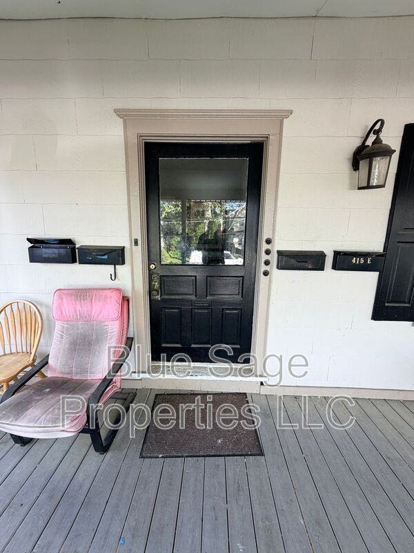 415 Harrison St #A - Photo 2 of 19