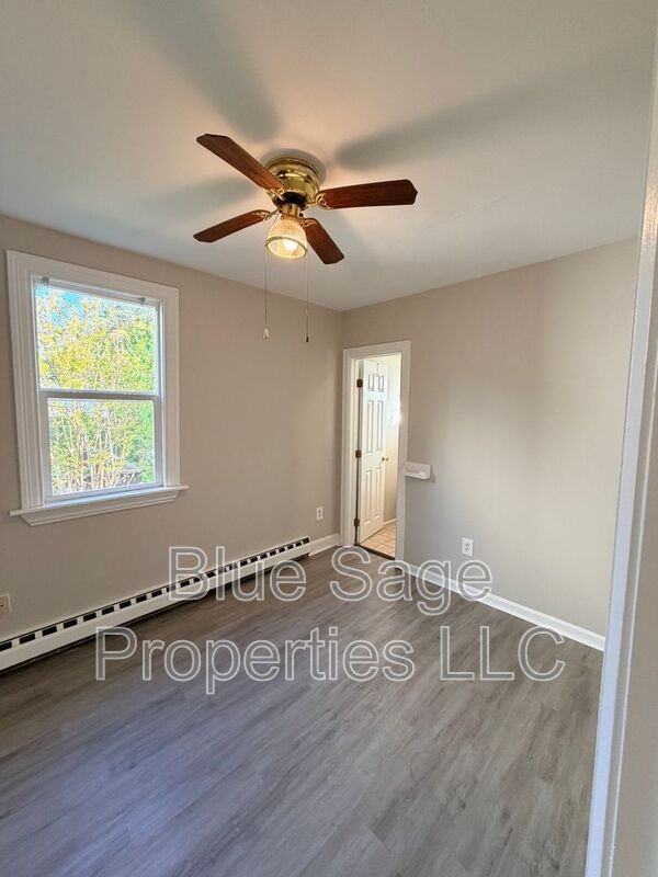 415 Harrison St #A - Photo 7 of 19