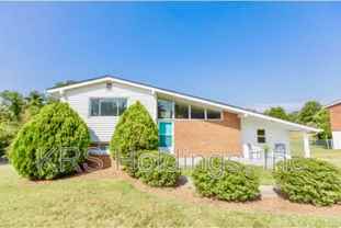 103 Middleboro Pl - Photo 1 of 1
