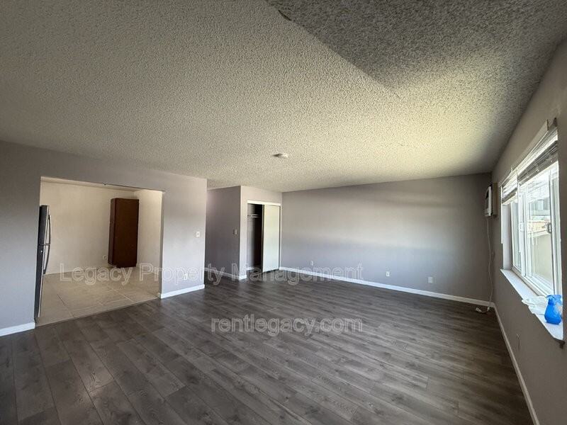 1844 Robin Ln #9 - Photo 2 of 16