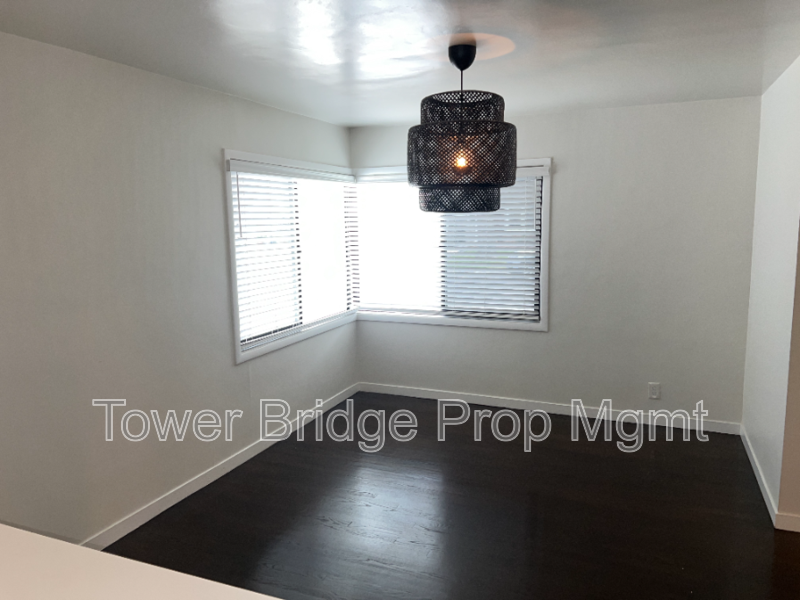 5724 Callister Ave - Photo 6 of 37