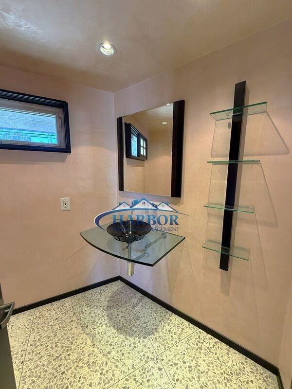 2315 Sparta Dr - Photo 5 of 31