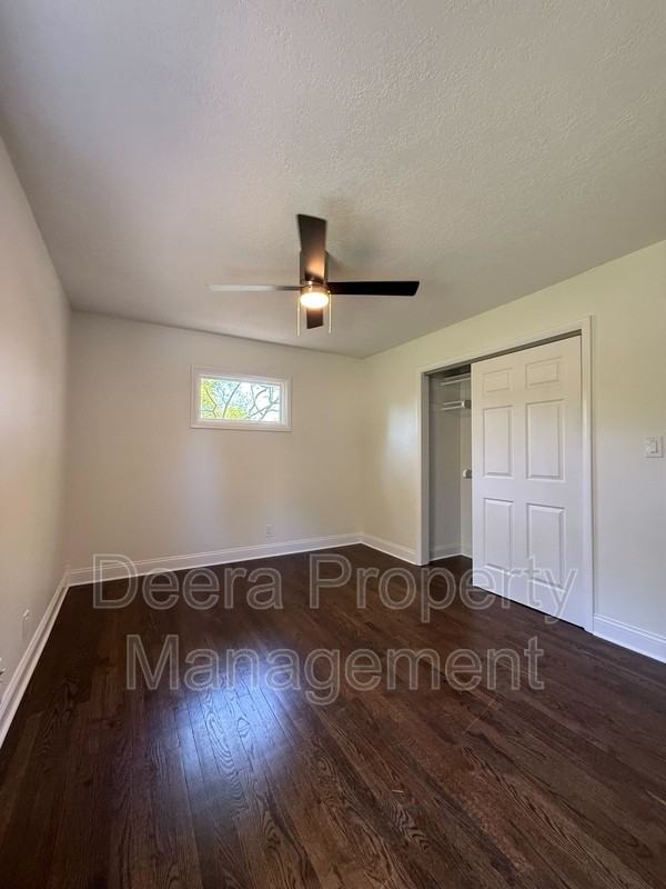 9215 W 98th Ter - Photo 5 of 10