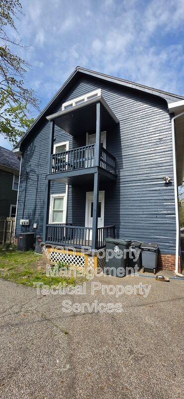 14172 Superior Rd #2 - Photo 6 of 27
