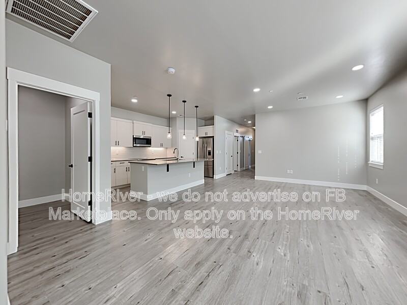 2730 Palisades Dr #102 - Photo 2 of 15