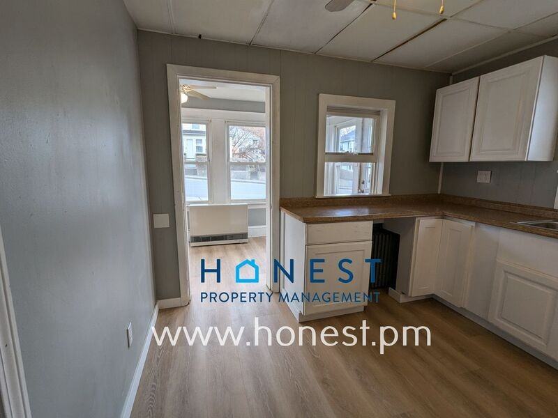 36 Monroe St #1 - Photo 5 of 22