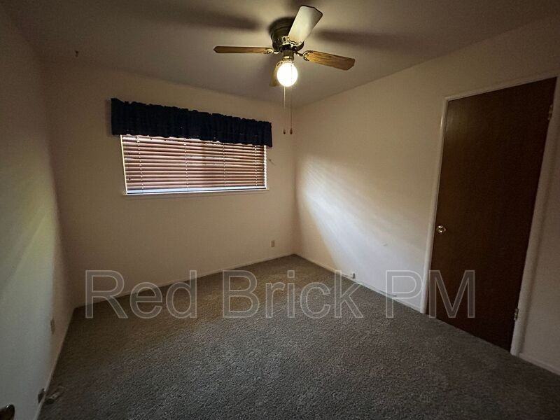 2685 Agnes Way - Photo 6 of 10
