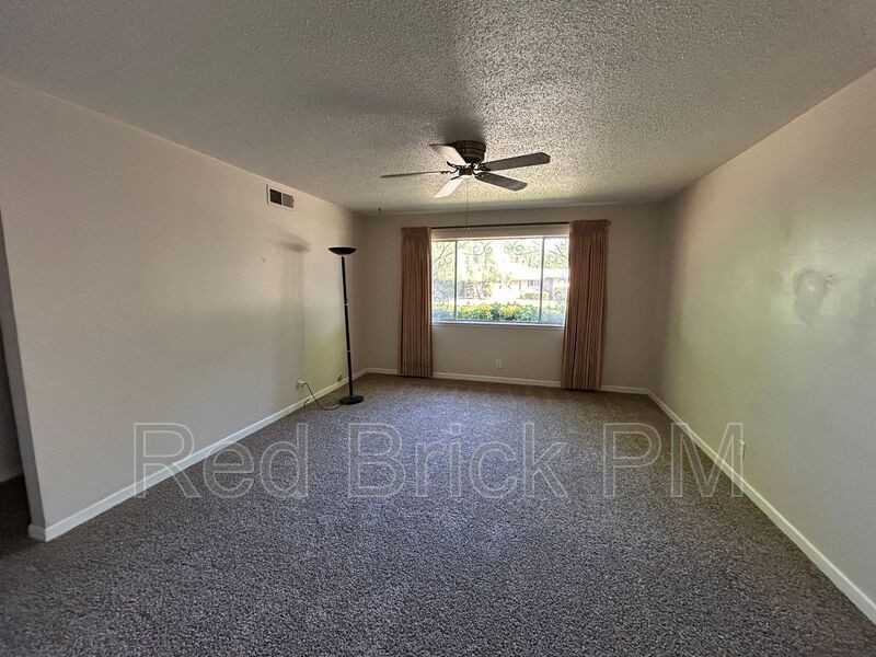 2685 Agnes Way - Photo 7 of 10