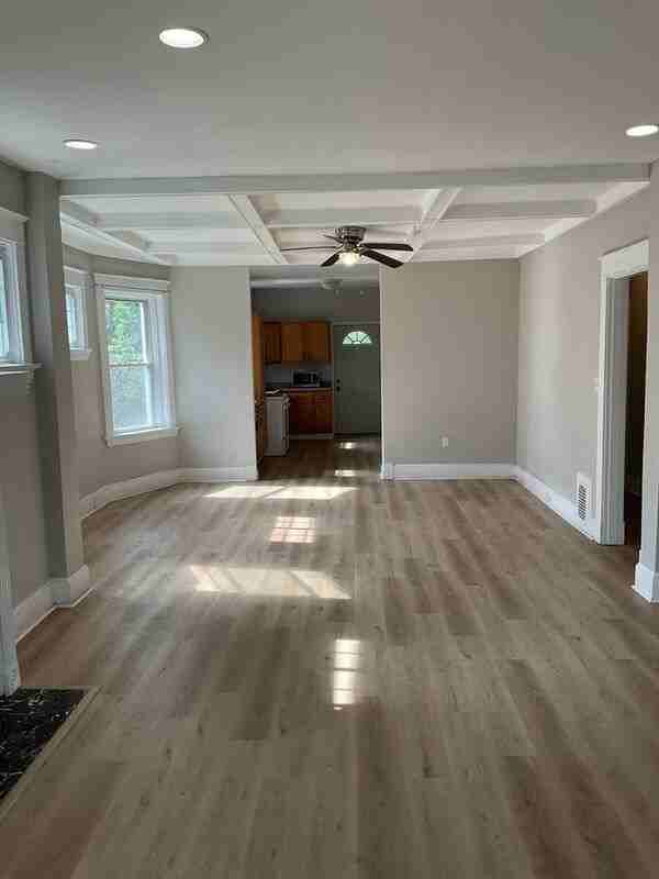 611 E Mitchell Ave #1 - Photo 3 of 18