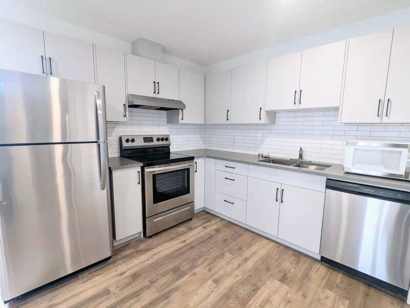 10882 98 St Nw #308 - Photo 5 of 7