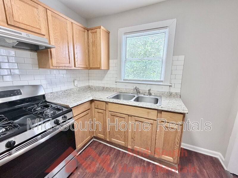 1515 Madison Ave #05 - Photo 6 of 11