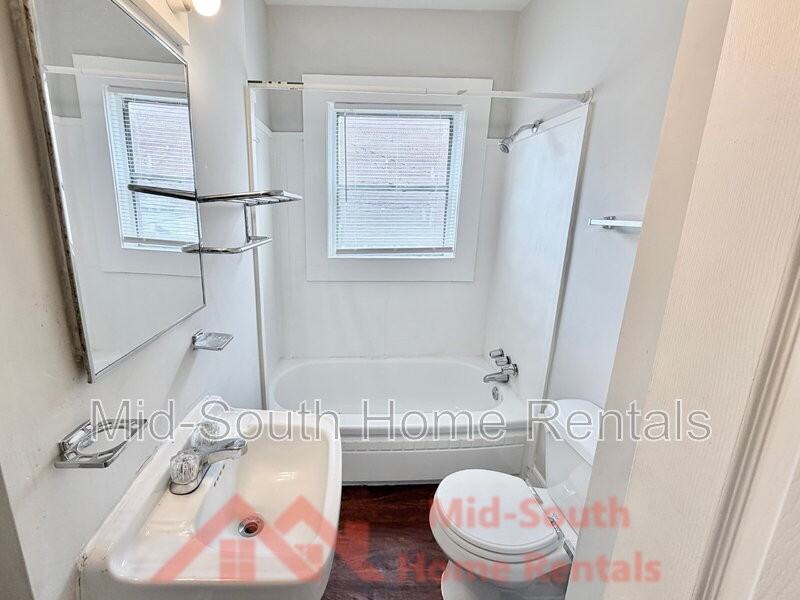 1515 Madison Ave #05 - Photo 7 of 11