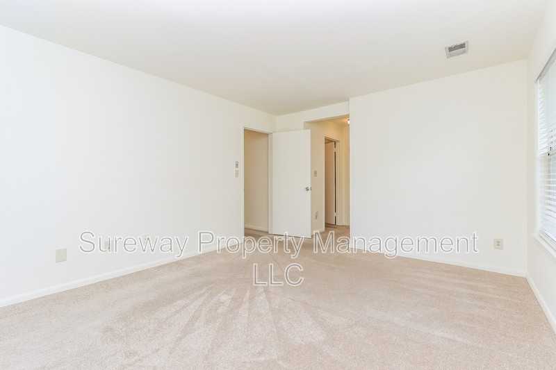 117 Rainier Ct #8 - Photo 7 of 17